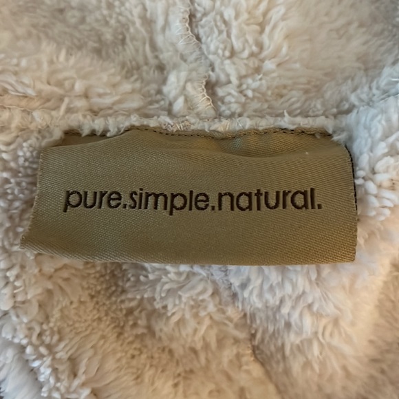 Vest - Picture 5 of 8